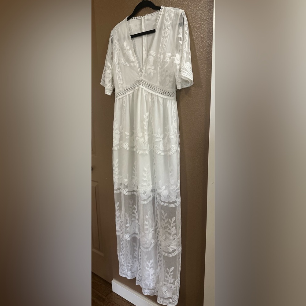 Ivory Floral Embroidered Lace Boho Maxi Dress Deep V-neck Fairycore Cottagcore. - Picture 4 of 14